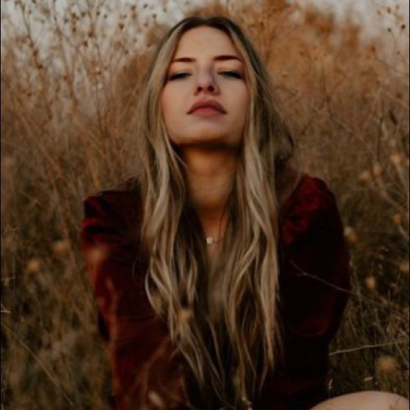 Meet your Posher, Doreen - Picture 1 of 1